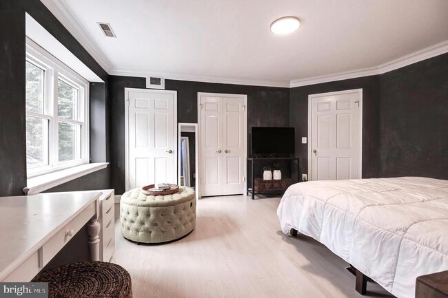 Building Photo - 11501 Skipwith Ln