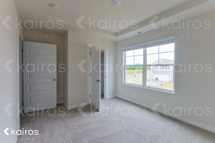 Building Photo - 6402 Upchurch Dr