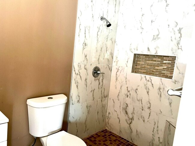 Building Photo - 3110 Cuernavaca Dr