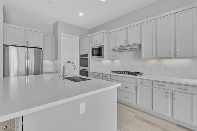 Building Photo - 11634 Peregrine Pt Ct