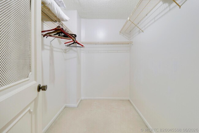 Building Photo - 1701 S Flagler Dr