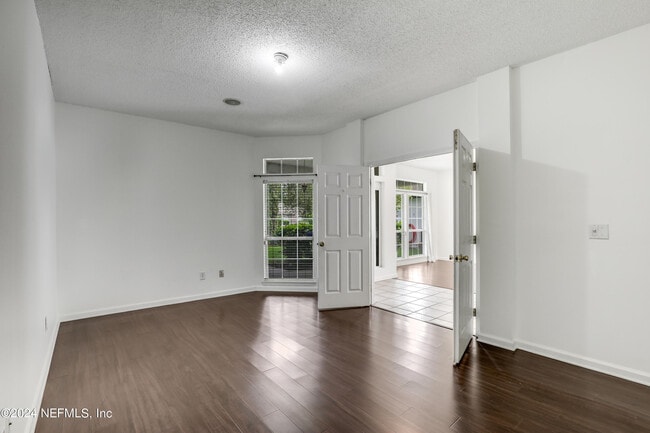 Building Photo - 4232 Ripken Cir E