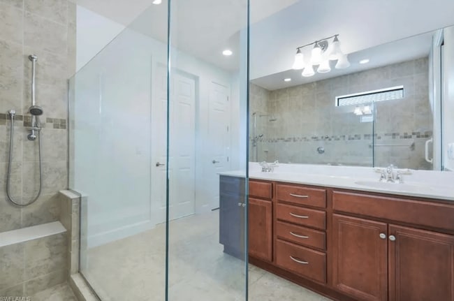 Building Photo - 1500 Alpine Ave.