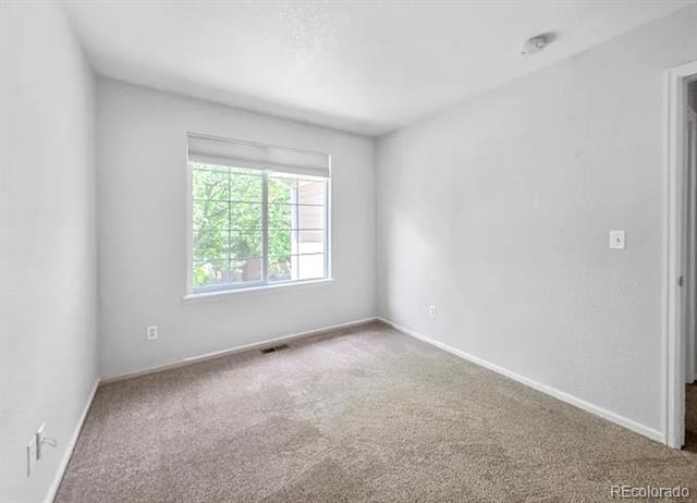 Building Photo - 5472 Balsam Ct