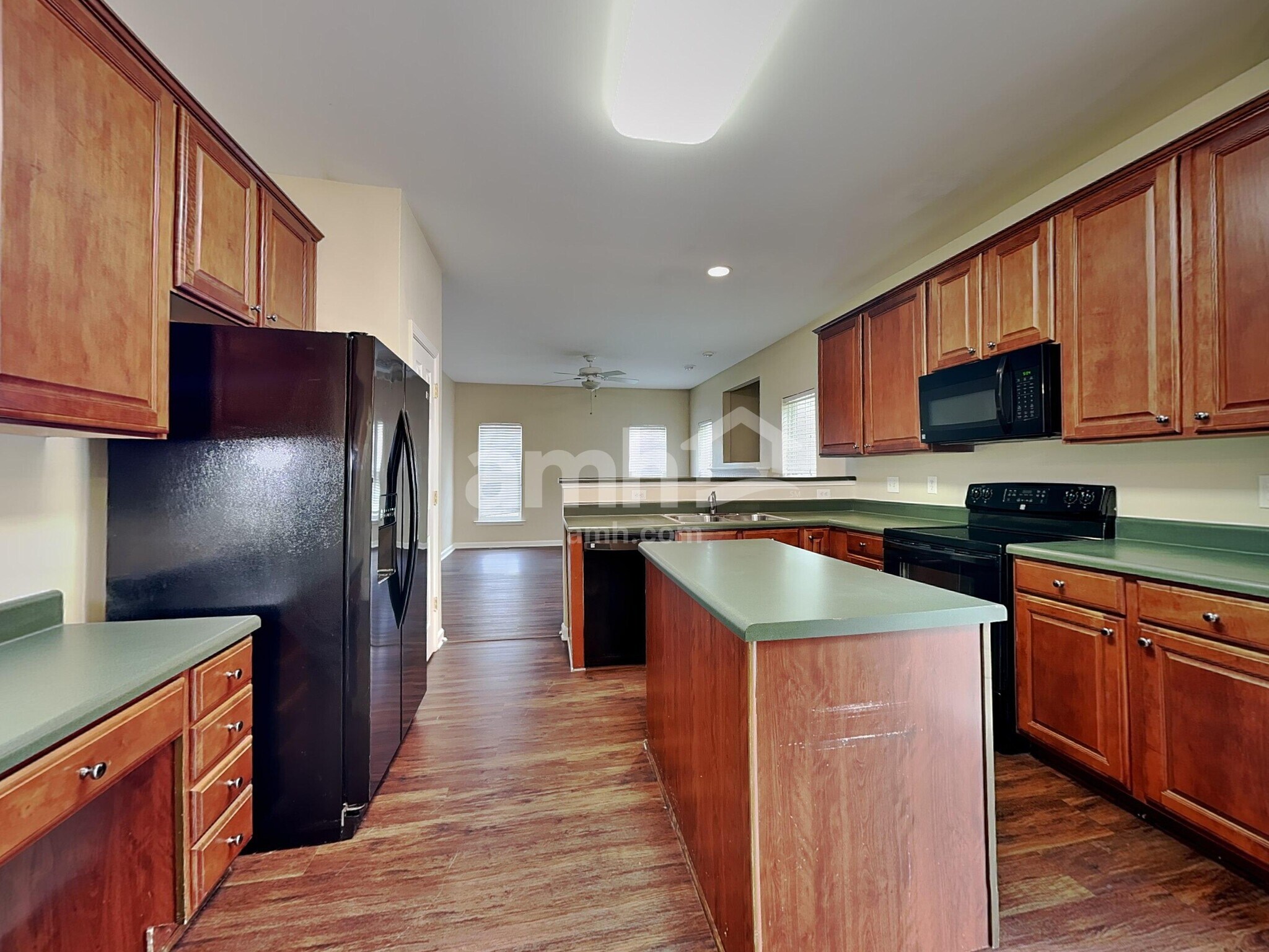 Building Photo - 3324 Forest Mill Cir