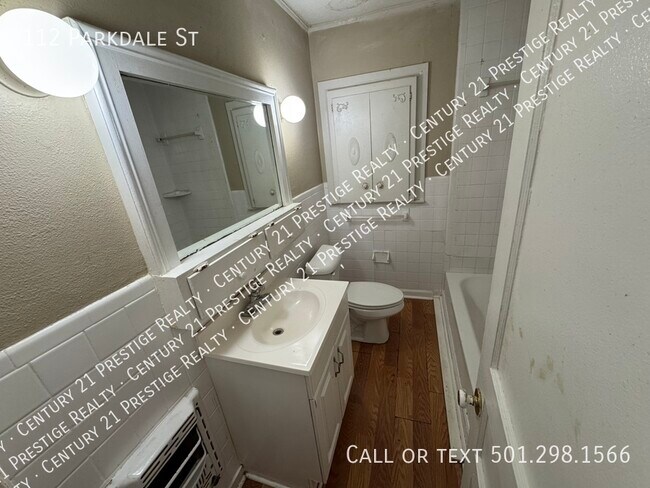 Building Photo - 112 Parkdale St