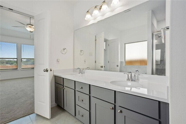 Building Photo - 613 Silent Crk Cv