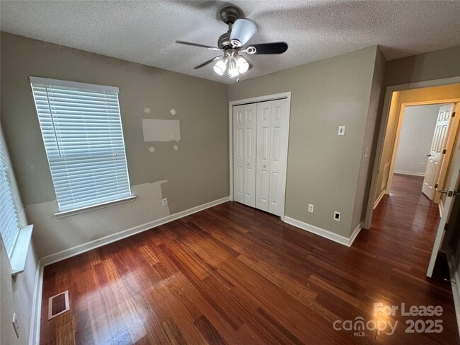 Building Photo - 3802 Cassidy Dr