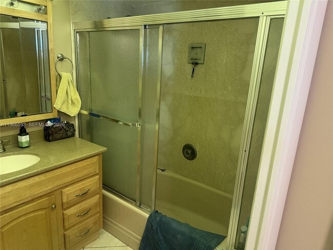 Building Photo - 4100 Galt Ocean Dr