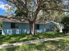 Building Photo - 14597 Vista Ln