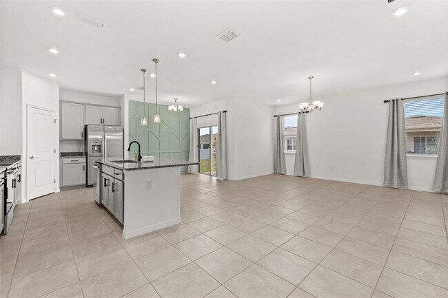 Building Photo - 1123 Patriot Lp