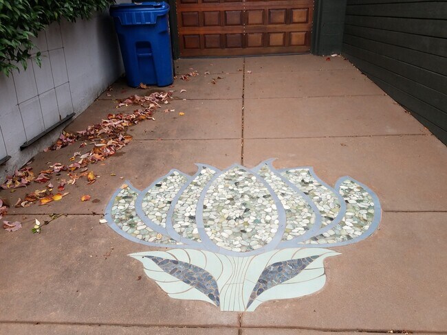 Building Photo - WINTER SPECIAL: Beautiful Hidden Gem Moder...