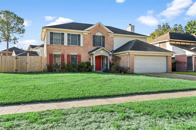 Building Photo - 9942 Villa Verde Dr