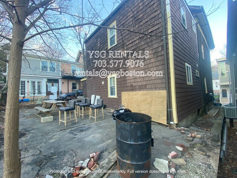 Building Photo - 10 Alleghany St