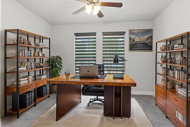Building Photo - 3010 Tranquility Lake Estates Blvd