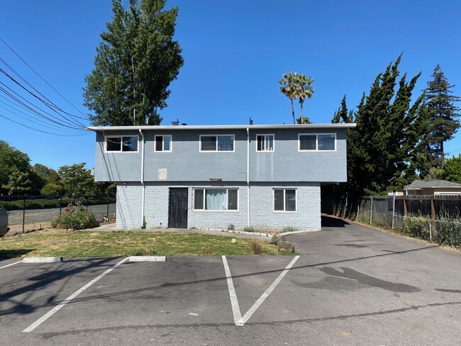 Building Photo - 25873 Huntwood Ave