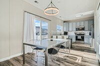 Building Photo - Lovely 3 BDR/3BA Home - 20 Minutes to Denver