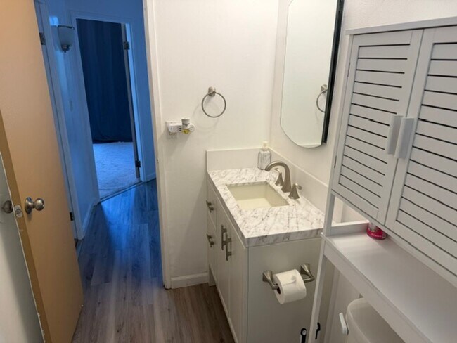 Building Photo - Beautiful Setting for this Two Bedroom, One Bath Unit Only Minutes Away from Wheeler AB and Schof...