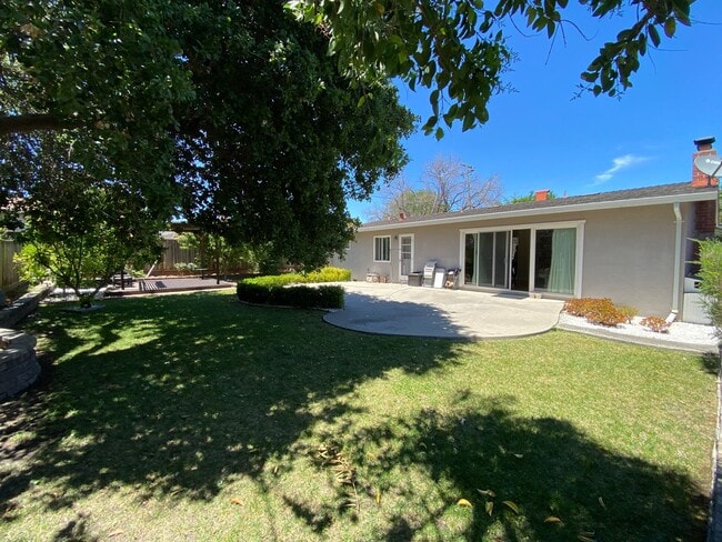 Building Photo - SAN JOSE WEST - Beautifully renovated home, great location