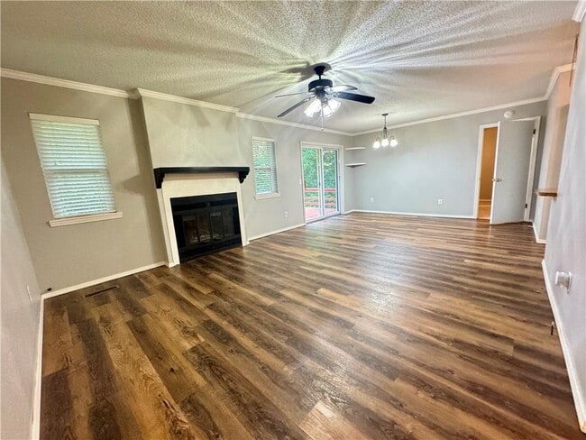 Building Photo - 5 Dunholme Dr