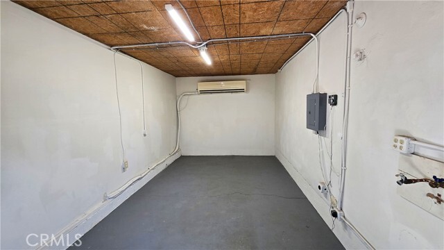 Building Photo - 17634 Bromley St