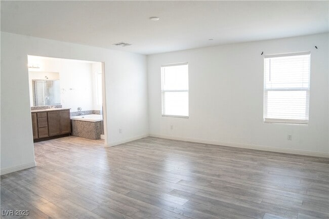 Building Photo - 4153 Rancho Crossing St