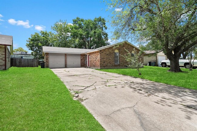 Primary Photo - 11506 Fruitwood Dr