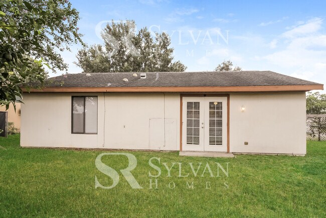 Building Photo - At Last, This Is What You Have Been Searching For!