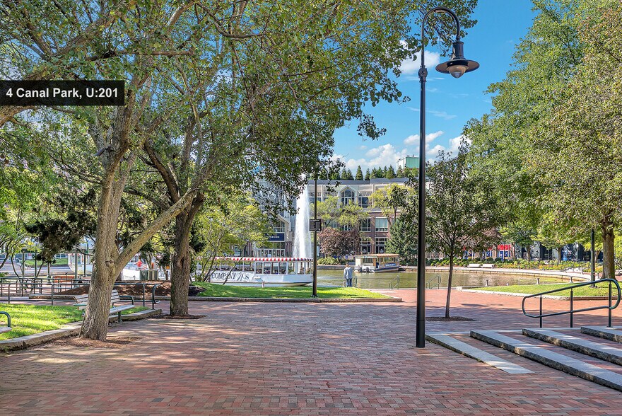 Building Photo - 4 Canal Park