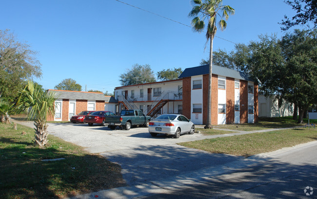 419 93rd Ave N - 419 93rd Ave N Saint Petersburg FL 33702 | Apartment ...