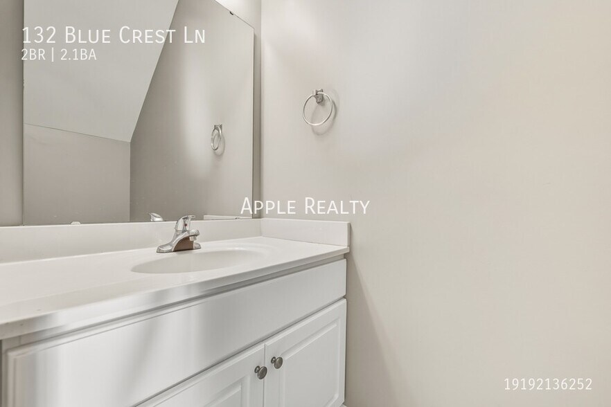 Building Photo - 132 Blue Crest Ln