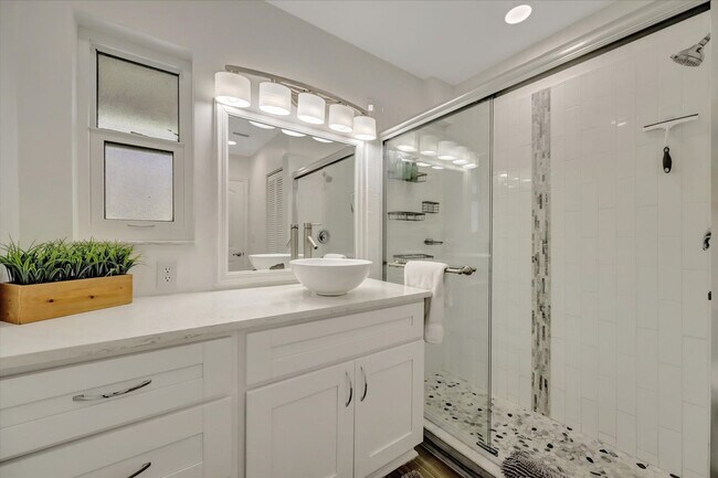 Building Photo - 10 Gulf Blvd