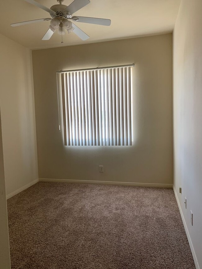 Building Photo - AVAILABLE NOW $200 off First Month Rent