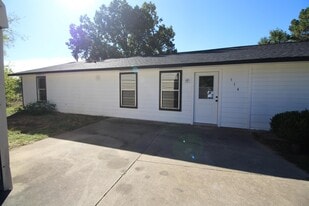 Building Photo - 510 Bradburn Rd