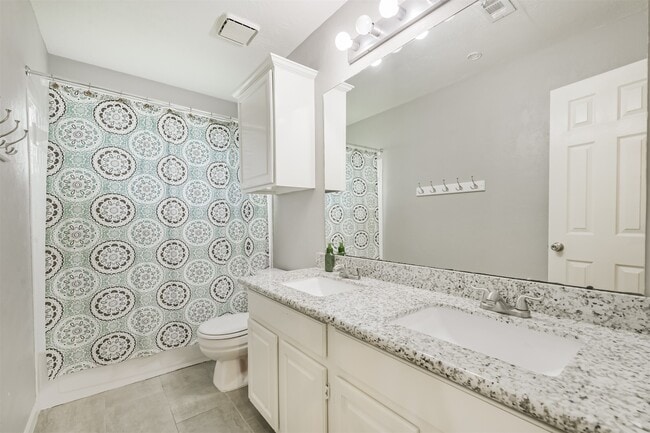 Building Photo - 20422 Maple Meadows Ct