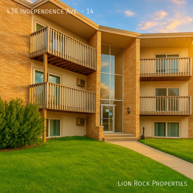 Building Photo - 438 Independence Ave N