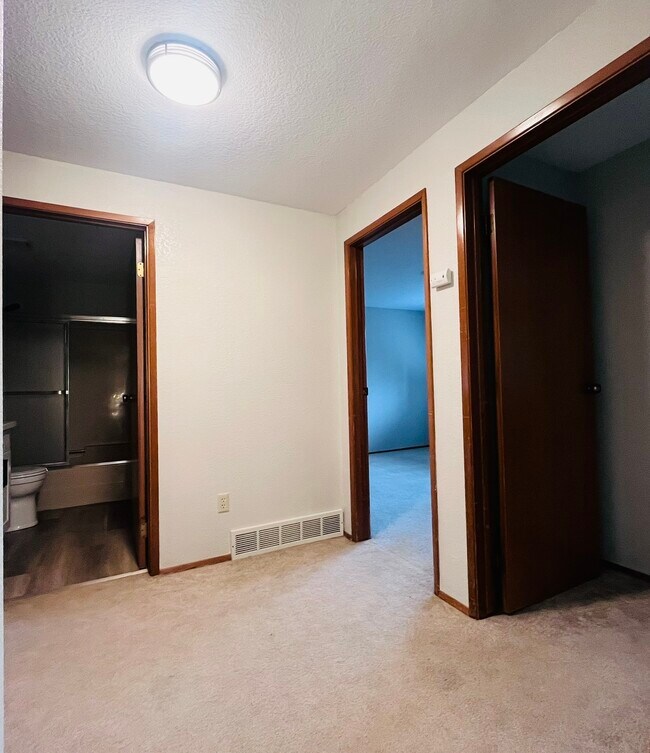 Building Photo - 812 141st Pl SE