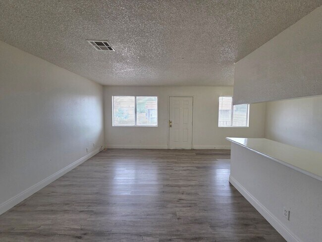 Building Photo - 156 Judy Ln