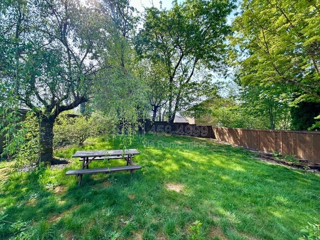 Building Photo - 14597 SW 81st Ave