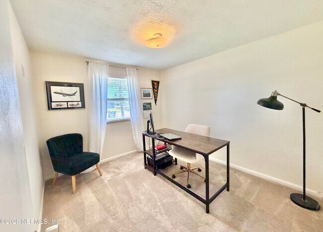 Building Photo - 25 Seatrout St