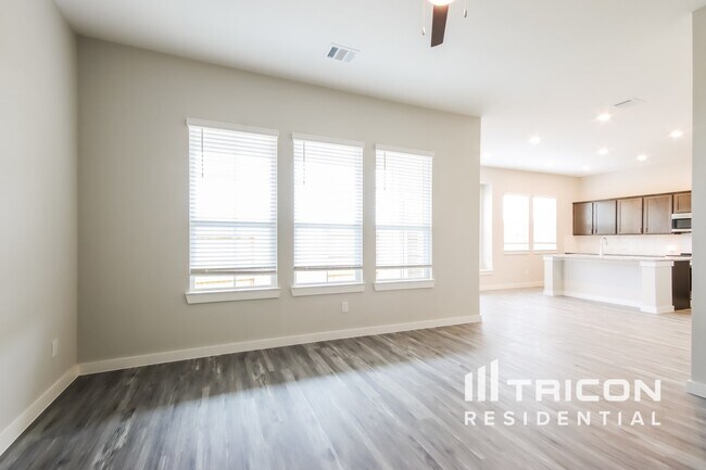 Building Photo - 22804 Terrazzo Dr