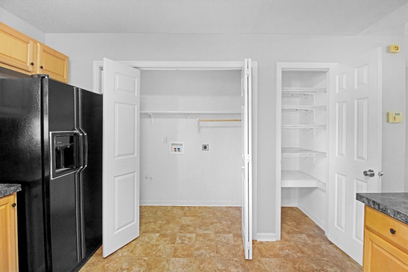 Building Photo - 405 NC-172