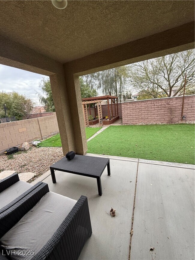 Building Photo - 7793 Britton Rose Dr