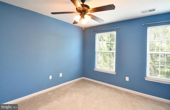 Building Photo - 1007 Wright Ct