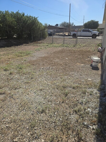 Building Photo - 3421 Yavapai Dr