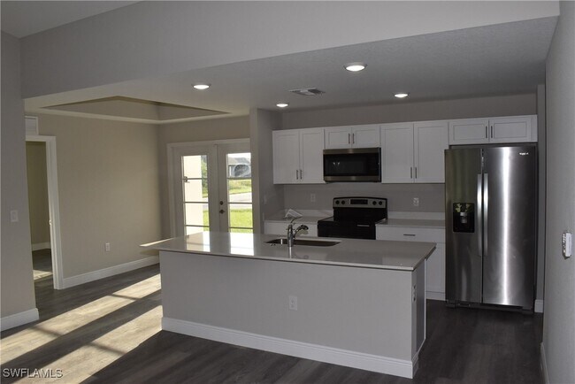 Building Photo - 202 Seagrape St