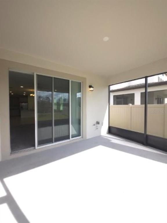 Building Photo - 10715 New Morning Dr