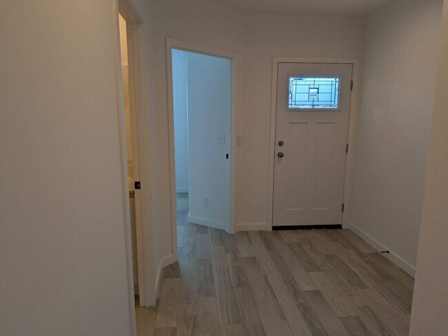 Building Photo - 5702 Blue Harbor Dr