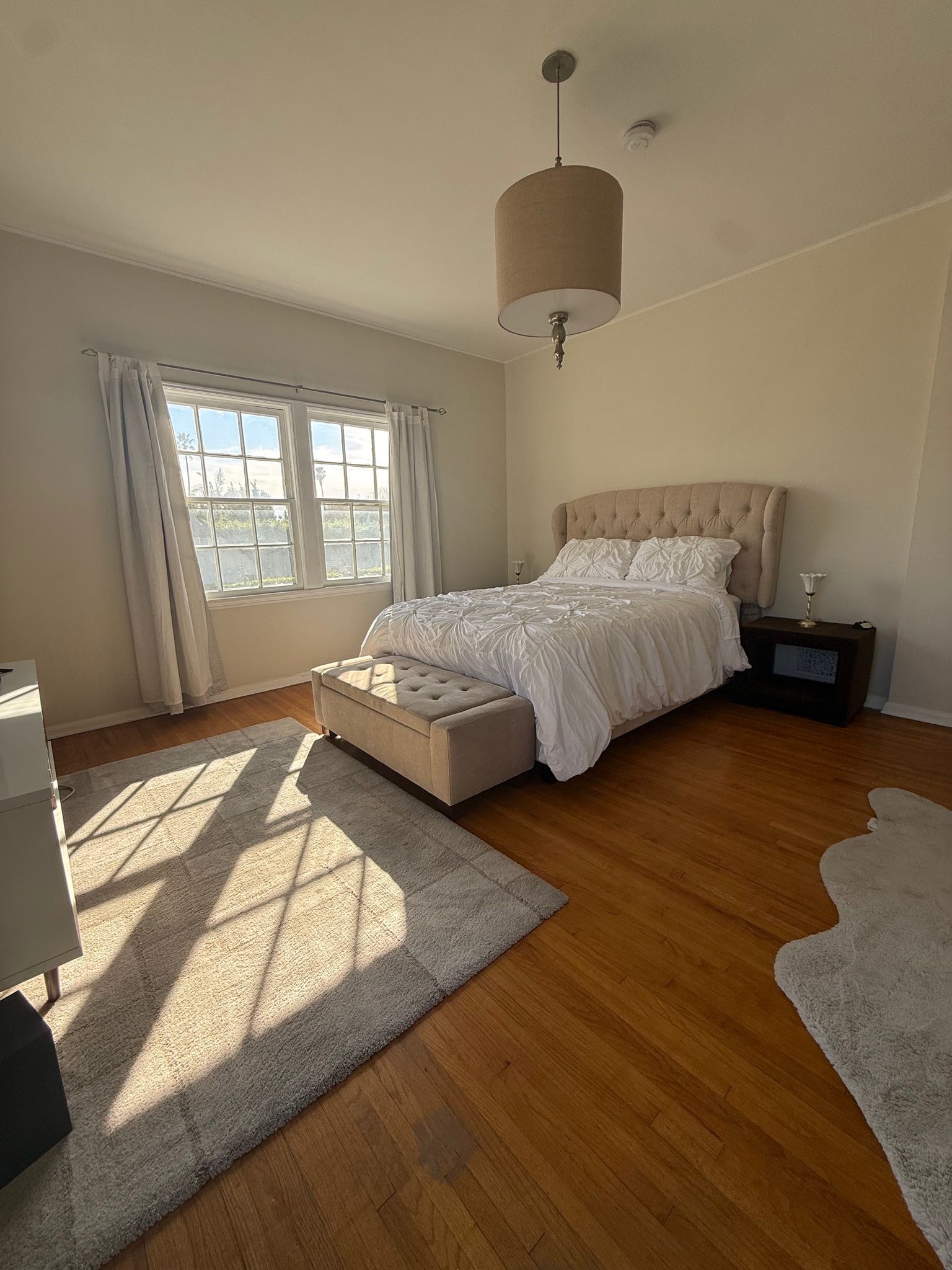 Building Photo - 439 S Sherbourne Dr