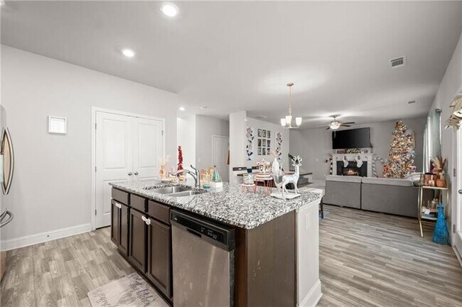 Building Photo - 4353 Rockrose Green Way